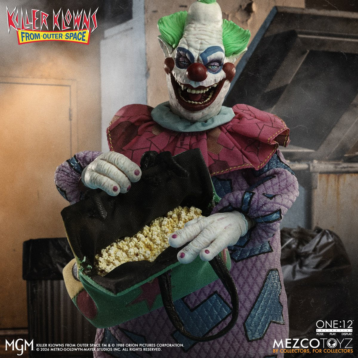 [$116.00] Killer Klowns From Outer Space Jumbo One:12 Collective Action Figure