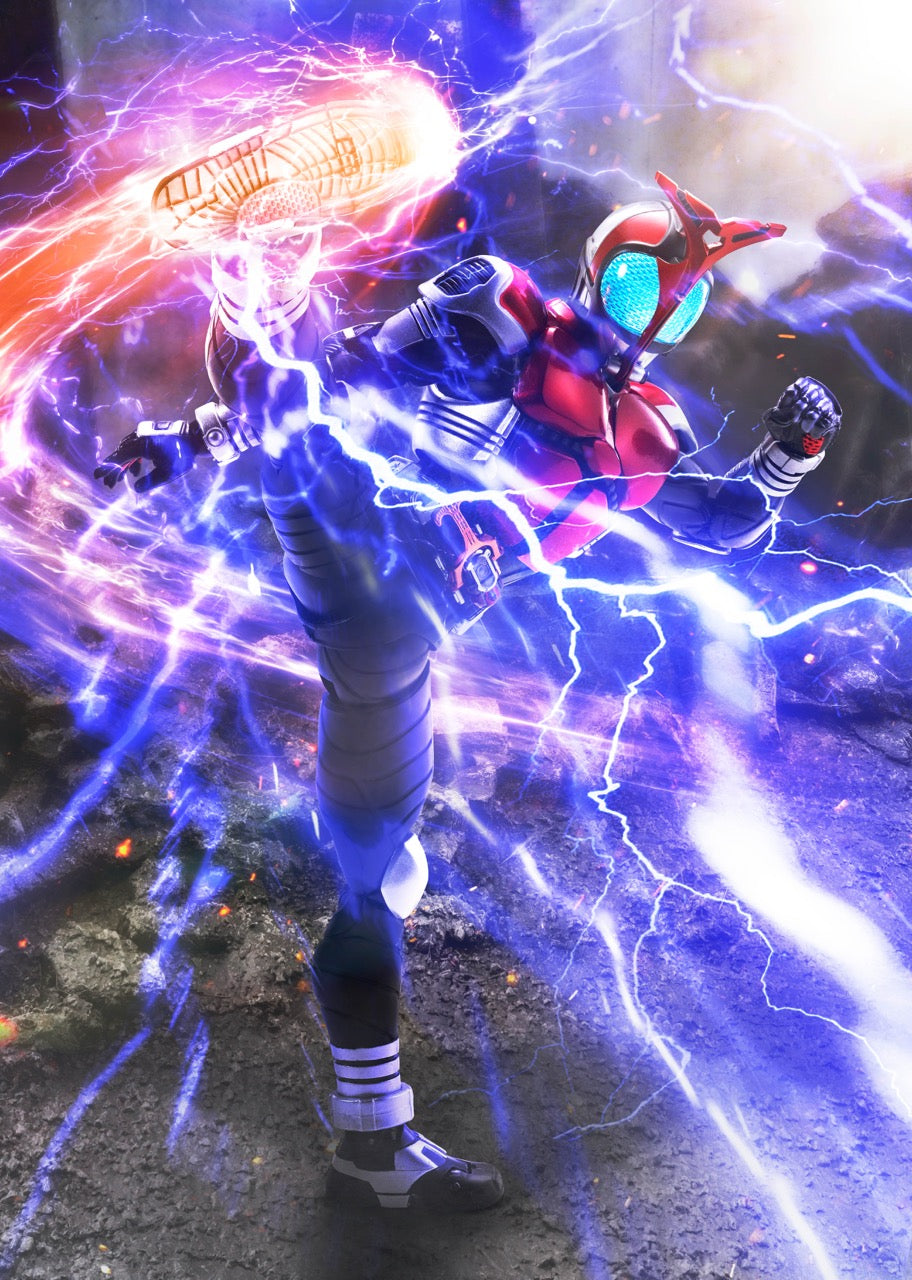 [$89.99] Masked Rider Kabuto Rider Form 20th Anniversary Version Shinkocchou Seihou S.H.Figuarts