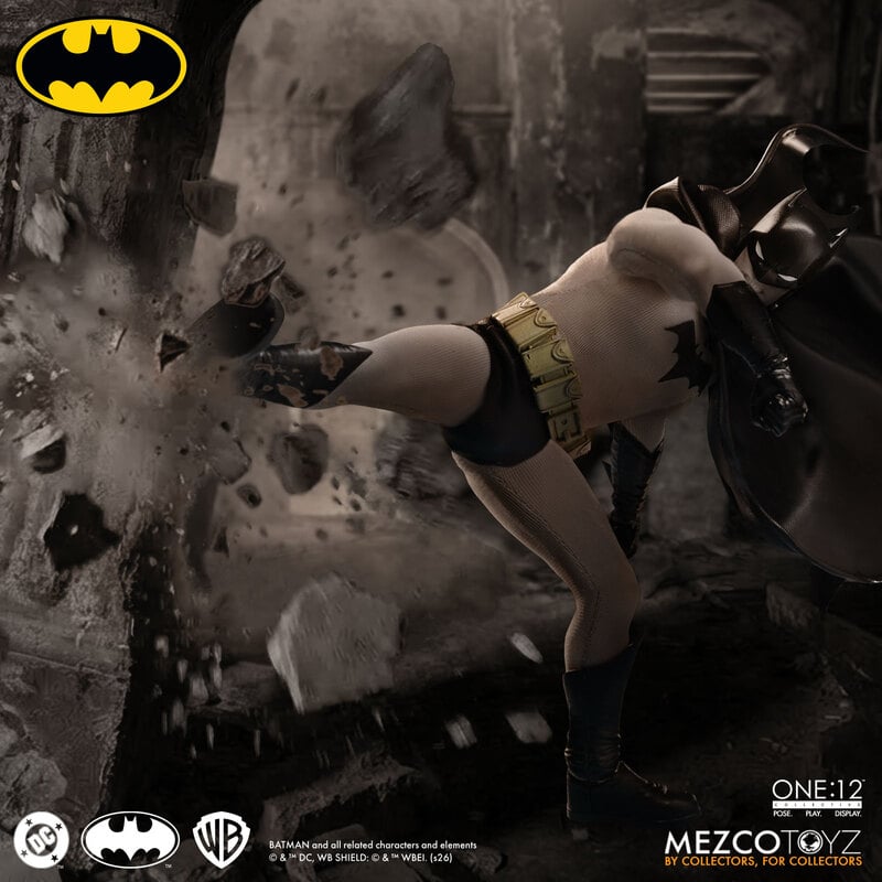 [$116.00] Mezco One:12 Collective Batman: Year One
